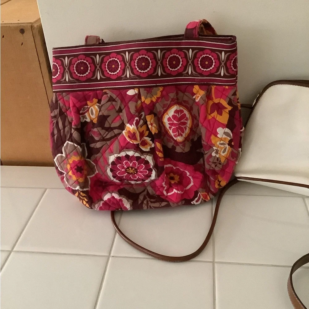 Vera Bradley, Liz Claiborne, Nine & CO Bags. 👜 - Picture 6 of 11